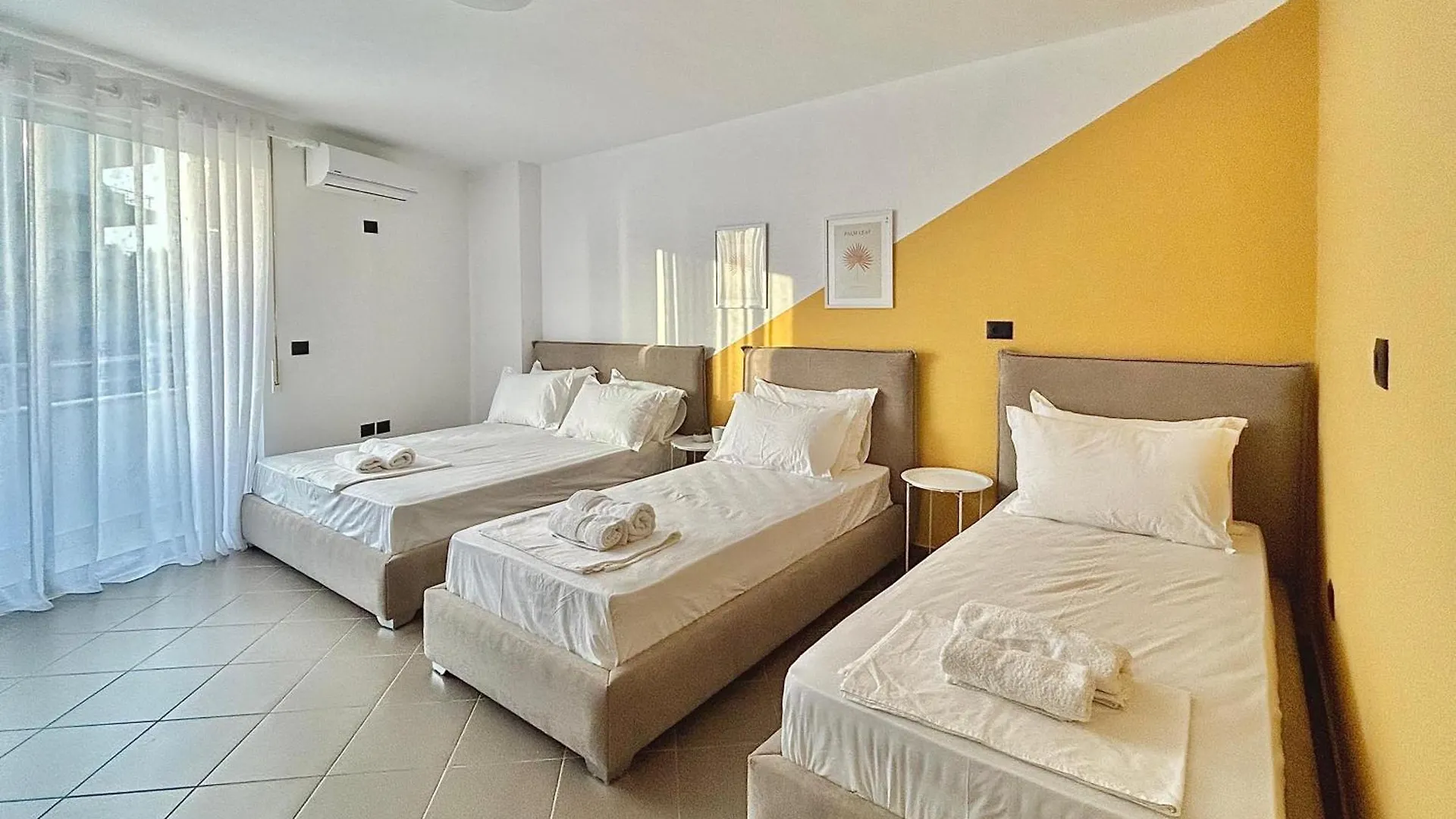 Lägenhet Lulu Suites - Sunny Golem  Albanien